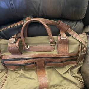 Vintage duffle bag